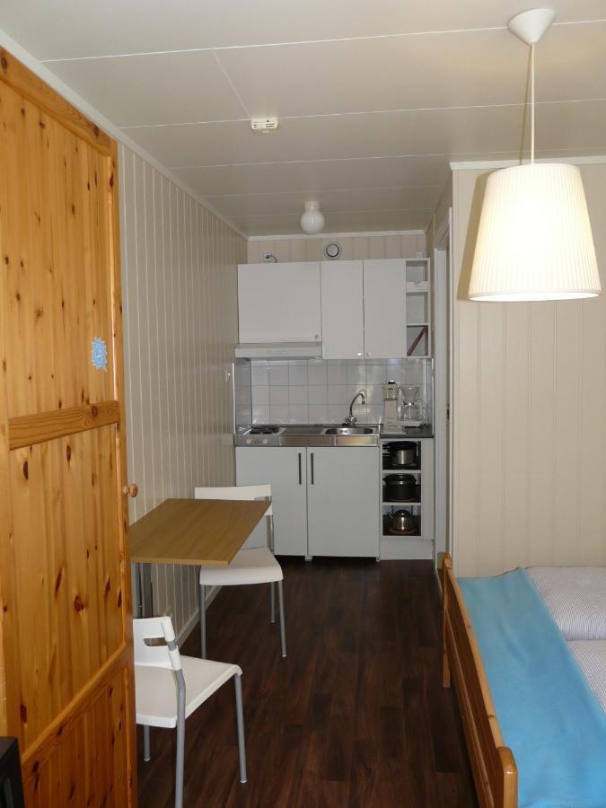 Kvamsdal Pensjonat 3 ไอด์ฟยอร์ด ภายนอก รูปภาพ